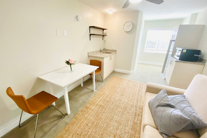 Photo - REMODELED STUDIO APARTMENT AVAILABLE IN THE HEART OF LA JOLLA! $1,800/mo