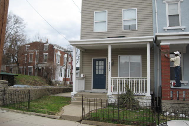 streetview - 4 bedroom house