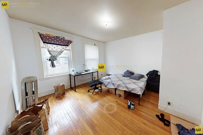 Bedroom - PARK DR STUDIO NO FEE MOVE IN AUGUST 1ST NEAR ALL COLLEGES AND HOSPITALS