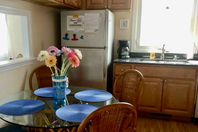 Kitchen - Available for a group of 5! 5 Bedroom in Bonnet Shores! House