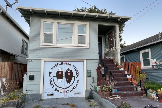 Front of the house: driveway for 1 car parking. Access to the front door through stairs. - Full house near direct bus to downtown Berkeley