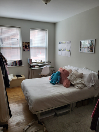 Call NOW for showings! 617-236-8600 - JOY ST - TRUE 2BR ON BEACON HILL FOR *9/1/2026* W/ LIVING RM, H&HW INC, EQUAL BDRMS, LNDRY IN BLDNG! Apartments