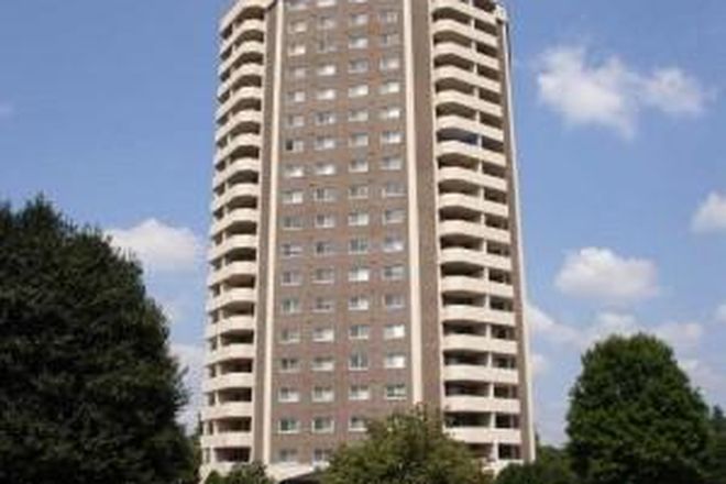 Buliding - Two Beds Two Full Bath walking Distance to Emory Summer set Height Condo