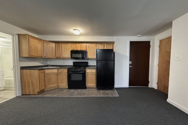 1 Bedroom - 47th Street Apartments - 1-Bedroom Apartments w/ Central Air/Heat