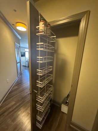 Extra Closet - Emory Point