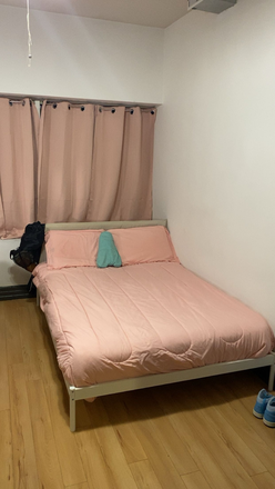 Double Sized Bed - Private room, in 3 bedroom apartment for sublet