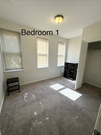 Bedroom 1 - Steps from Johns Hopkins Hospital and JHSPH! $635 + UTL Townhome