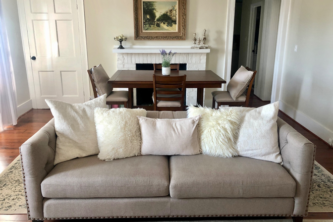 Living/Dining Room - Accepting Applications NOW for 2026-2027 Rental Condo