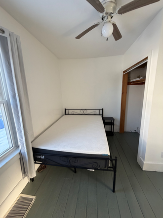 bedroom - SPRING 2026 SUBLET House