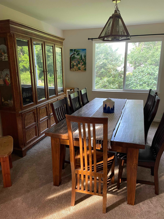 Dining Upstairs - Quiet Home Short Walk to UMD Campus