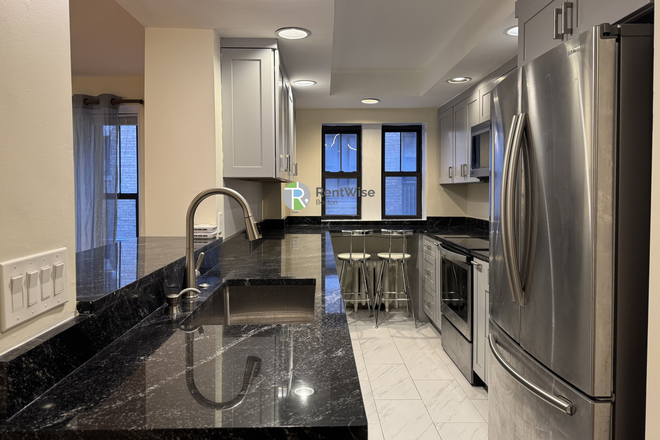 1 - AVAIL SEPT 1st! Spacious 4B/2B Incl. H/HW + Laundry in-building NO BROKER FEE! Apartments