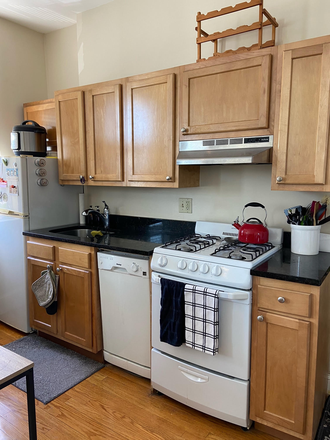 Kitchen - Adorable studio on Commonwealth Avenue! Apartments