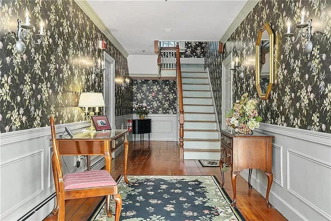 hallway - Historic 2 Bdr Apt. in Downtown, Next to RISD & Brown, Walk to Train Station