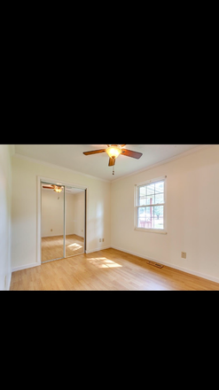 2nd bedroom available - 2 Rooms for Price of 1 - Knoxville House