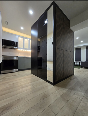 Common area - Cozy Furnished Room for Female Tenant – Rexdale Blvd, Toronto Townhome