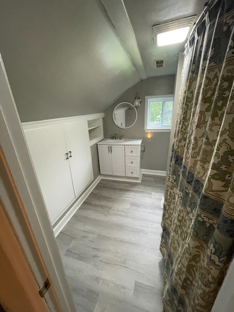 private bedroom - Quiet Solitude House