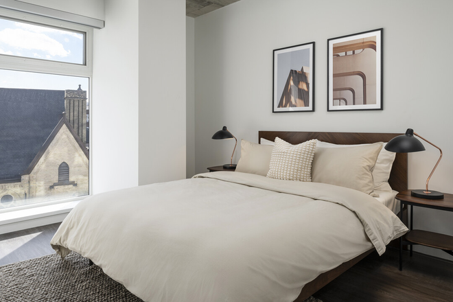 Building Photo - Mirvish Village - Building 2 Apartments