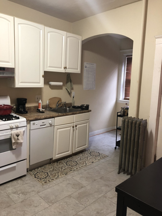 LIVING - LOCATION!! 2 BED WITH HEAT AND HOT WATER INCLUDED! AVAIL. 9/1/25! Apartments