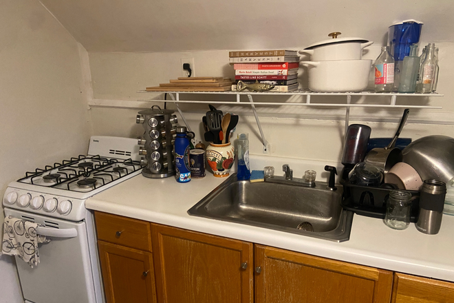 Kitchen sink, stove, storage - Cozy 1 bedroom in Somerville, 10 minute walk to Tufts Campus and Davis Square! Apartments