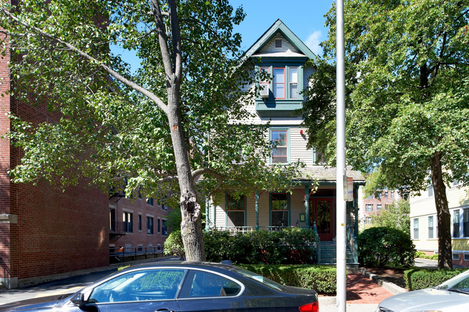Photo of House from outside! - Bright and Sunny Summer Home