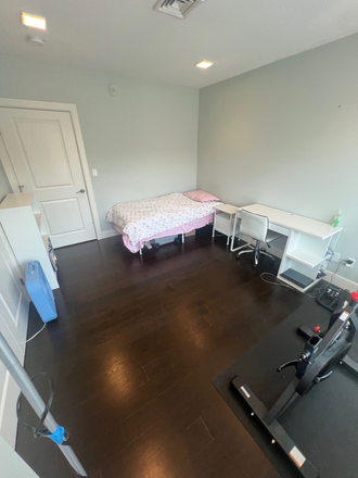 Bedroom for Rent - Looking for Housemate to share 2Bed/2Bath apartment for rent ($1750) in East Boston Apartment.