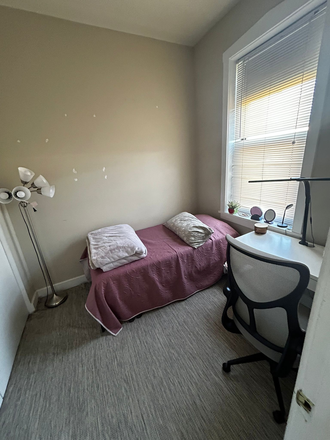 Bedroom - Room for Rent in Shared 4-Bedroom Apartment