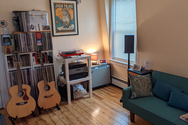 Living/Office space or Bedroom at the back of the house - A Bright and Cozy Apartment right off of Hope St. close to Miriam Hospital