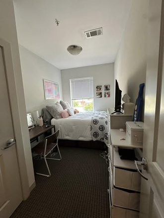 Bedroom - Landmark College Park – Room A in 4×2 (Jan–June 2026) – Lease Takeover