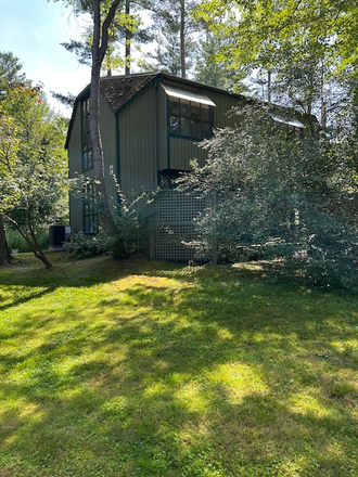 Exterior - 84 Crossbrook Ave. (No Undergrads!!!)