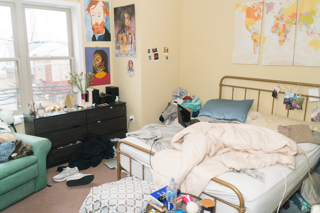 Front Bedroom - Temple Villas- 1607 N Willington St Unit 1F Apartments