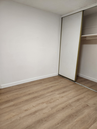 Roomy - Room near UCR Campus House