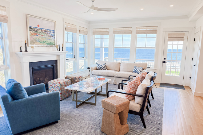 Living Area - North Shore Luxury Ocean Home