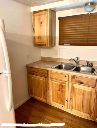 Kitchen - Scholar's Hideaway