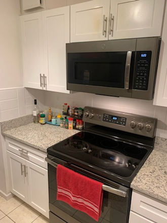 Kitchen - Lovely and quiet 1 BDRM in Glover Park Condo