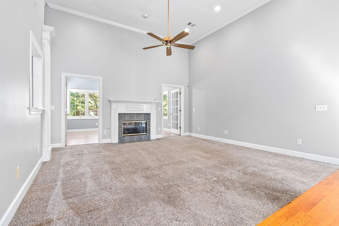 Photo - 1902 Hillbrook Circle House