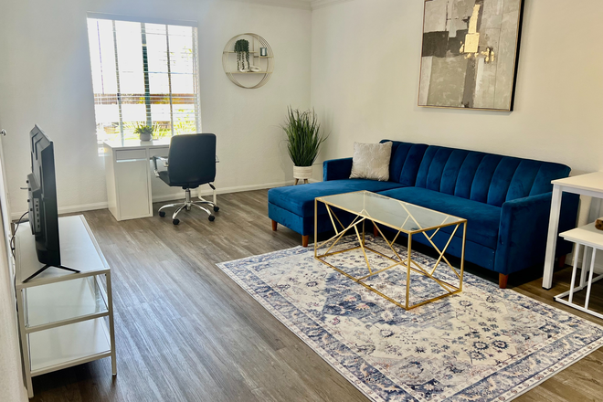 living room 1 - *Fully Furnished* Bus station to UCSD right outside of the community. 5 minutes to UCSD