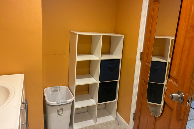 bathroom storage - Room in a house close to BC, 57, 501, 64, B Line