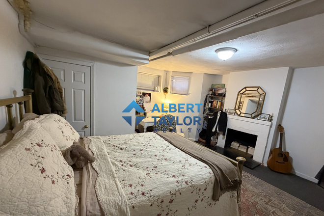 Bedroom #1 - ONE SHOW ALERT! Rare-to-market 3 bed 2 bath in SYMPHONY!!