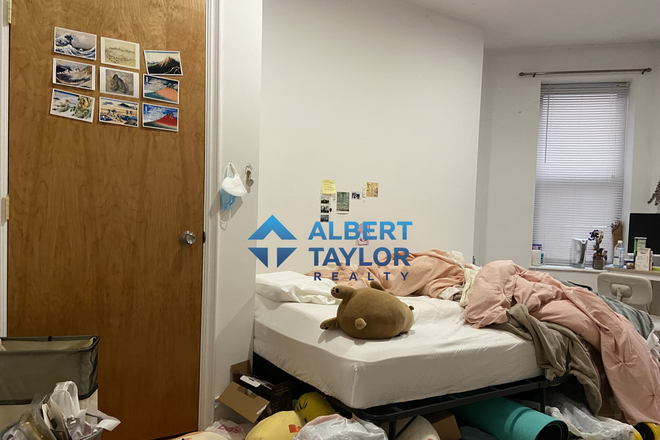 Bedroom - Beautiful 4Bedroom within Steps to the MFA and NEU Campus!