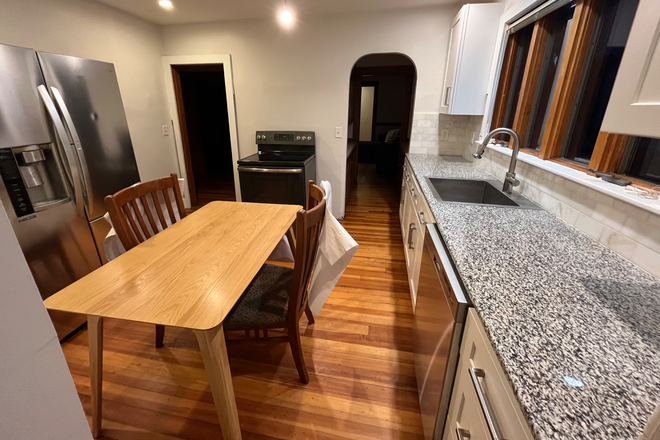 Kitchen - No Broker’s Fee - Beautiful 4 Bedroom Duplex Apartment Steps to Carmichael -