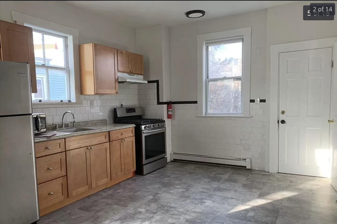 Kitchen - Avail now! Spacious 4BR (5th Rm Possible!) Near Commuter Rail & Bus Lines - No Fee, $3600 Duplex