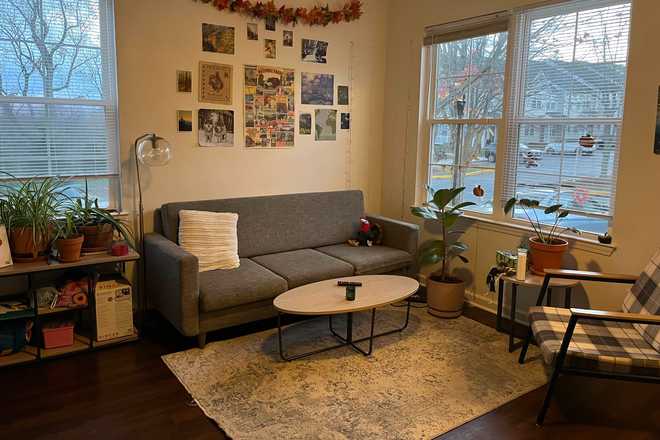 Bottom Floor Living Room - Maple Ridge Townhomes