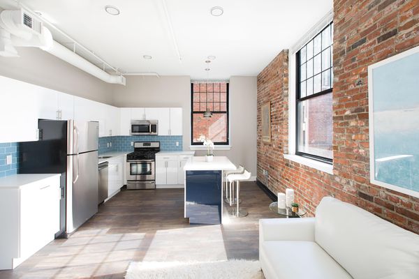 Boston University Off Campus Housing Search Listing Photo 2614548