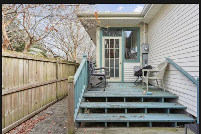 Back porch - Furnished 4BDR Uptown Bungalow House
