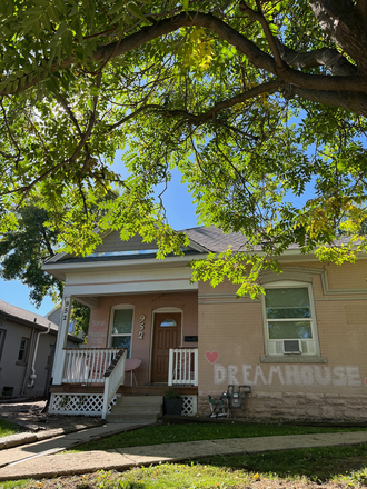 Outside street view - House close to campus