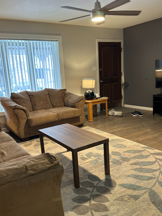 Living Room/Entrance - Rooms available for rent in Newly Remodeled House, just 2 blocks from Anschutz campus