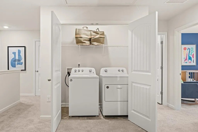 Washer Dryer - Brand new 3 BR/2.5 Bath Townhouse for rent