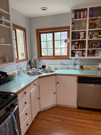 lovely view from the sunny kitchen windows - MOUNTAIN QUIET LIVING IN NEDERLAND! 23 MIN. TO CAMPUS Duplex