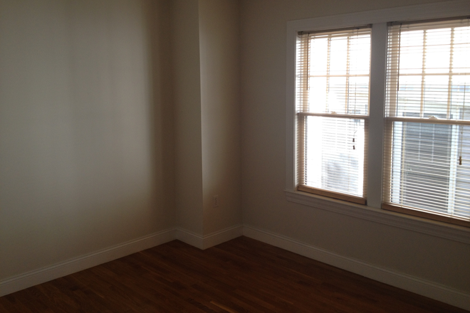 bedroom - NO FEES, FURNISHED SUNNY STUDIO, STEPS TO HARVARD, BIKE TO MIT Condo