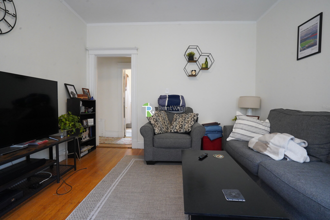 1 - SEPT 2026-amazing studio & 1beds, H/HW inc. Fitness Rm-No Broker Fee Apartments